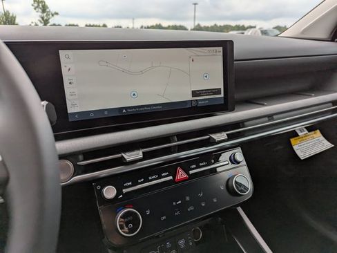 New 2026 Hyundai Tucson SEL image 16