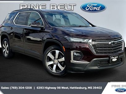 Used 2023 Chevrolet Traverse LT w/ LT Premium Package