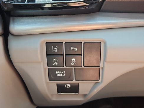 Used 2020 Acura RDX AWD w/ Technology Package image 11