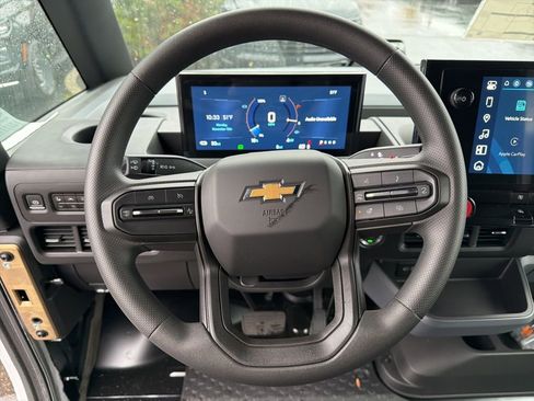 New 2025 Chevrolet Brightdrop 400 image 6