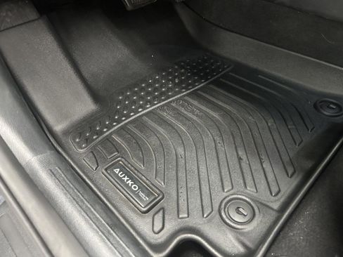 Used 2024 Kia Soul EX image 15