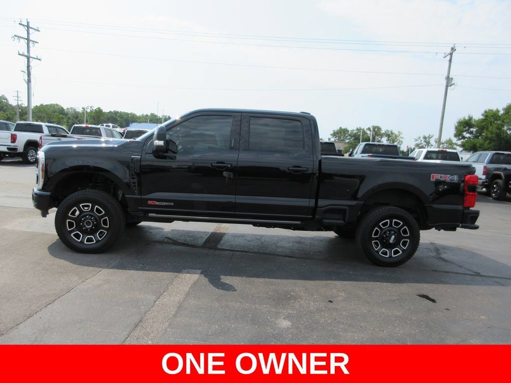 Used 2026 Ford F250 Platinum AWD/4WD image 11