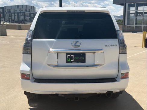 Used 2015 Lexus GX 460 w/ Comfort Package AWD/4WD image 7