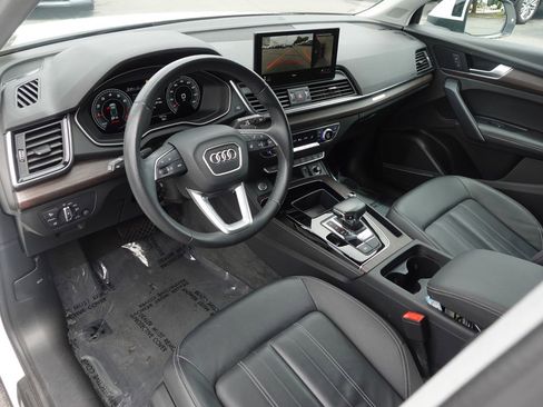 Used 2023 Audi Q5 2.0T Premium Plus w/ Premium Plus Package AWD/4WD image 11