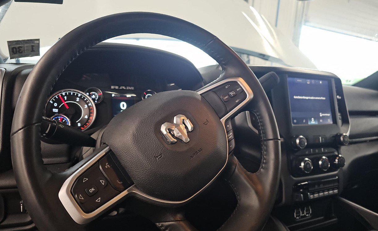 Used 2024 RAM 2500 Big Horn w/ Snow Chief Group AWD/4WD image 8