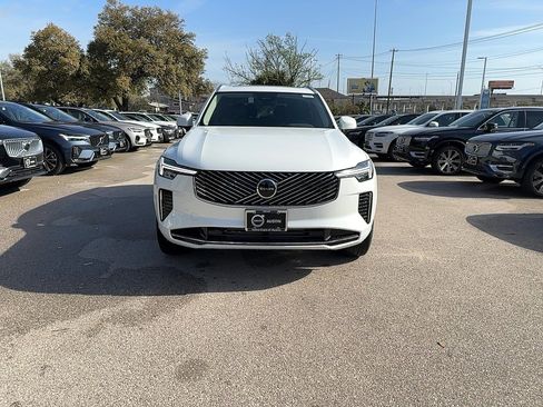 Used 2025 Volvo XC90 T8 Core w/ Protection Package image 9