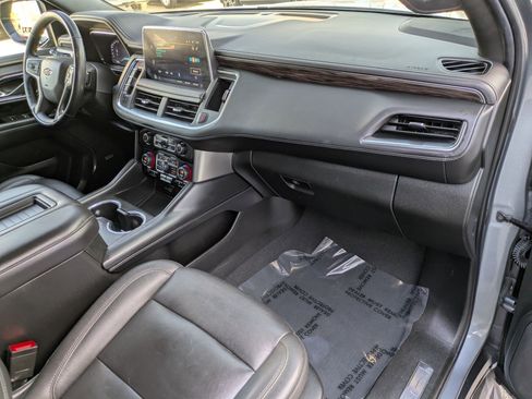 Certified 2022 Chevrolet Tahoe LT w/ Luxury Package image 28