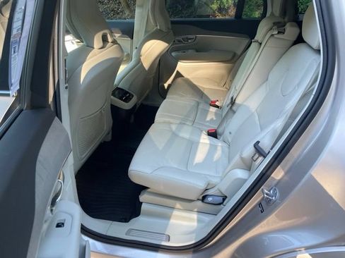 Certified 2024 Volvo XC90 B6 Plus w/ Protection Package AWD/4WD image 12