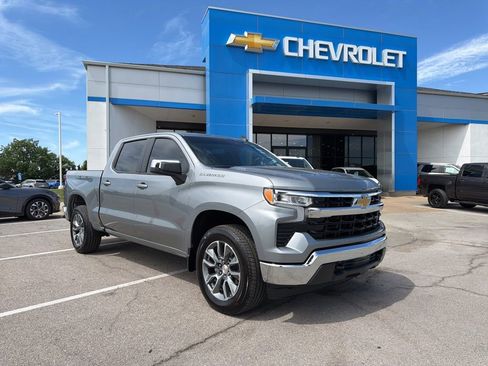 Used 2026 Chevrolet Silverado 1500 LT AWD/4WD image 1