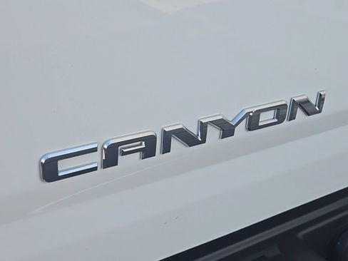 Used 2019 GMC Canyon 2WD Crew Cab w/ Convenience Package image 34