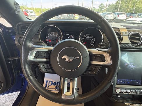 Used 2016 Ford Mustang Coupe w/ Equipment Group 051A RWD image 11