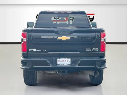 Used 2022 Chevrolet Silverado 3500 High Country w/ Z71 Off-Road Package AWD/4WD image 6