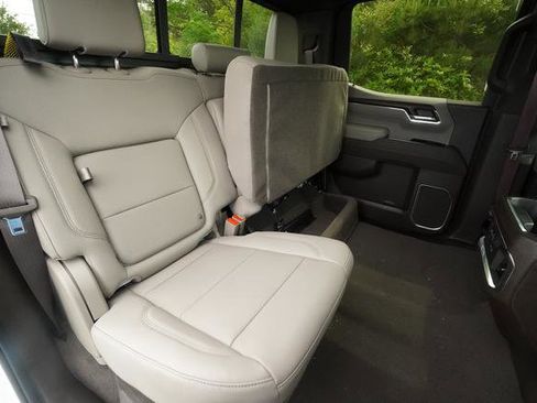 Used 2026 GMC Sierra 1500 SLT w/ SLT Premium Plus Package AWD/4WD image 33