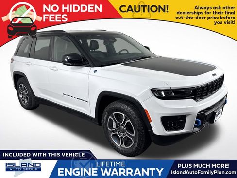 Certified 2022 Jeep Grand Cherokee Trailhawk w/ Advanced Protech Group II AWD/4WD image 1