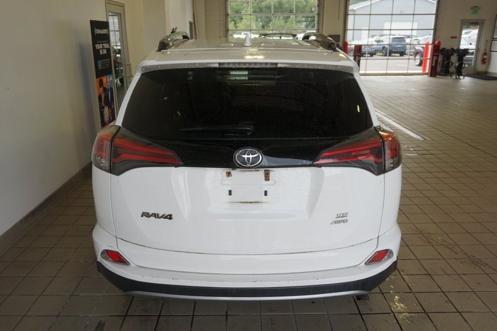 Used 2018 Toyota RAV4 SE w/ Power Extra Value Package AWD/4WD image 13