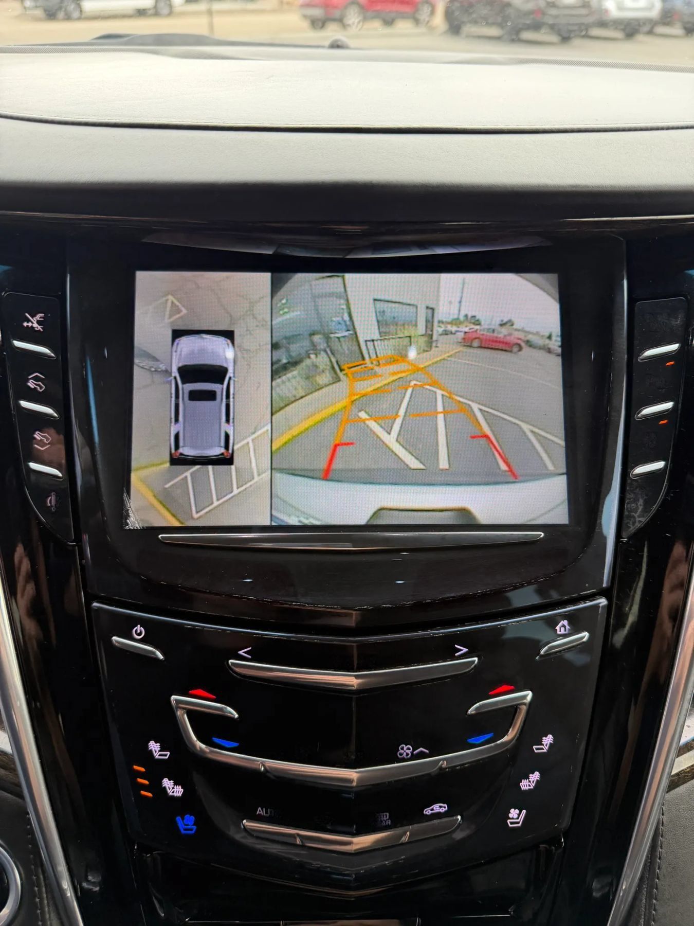 Used 2015 Cadillac Escalade Platinum AWD/4WD image 29