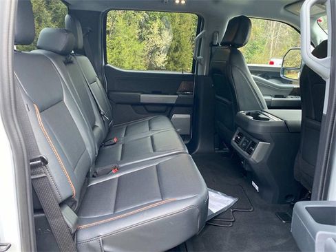 Used 2026 Ford F450 Lariat w/ Chrome Package image 35