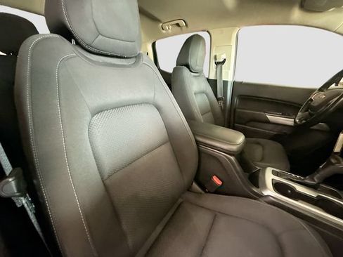 Used 2021 Chevrolet Colorado LT w/ LT Convenience Package AWD/4WD image 26
