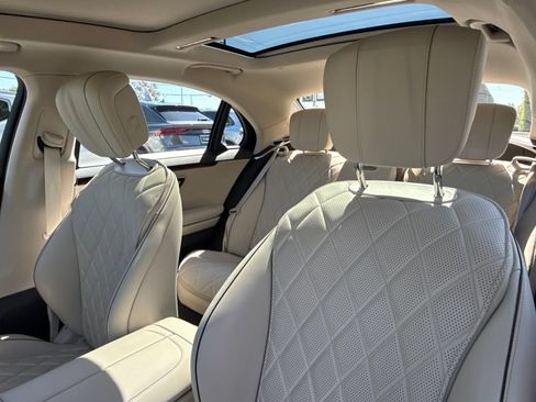 Used 2023 Mercedes-Benz S 580 4MATIC Sedan image 26