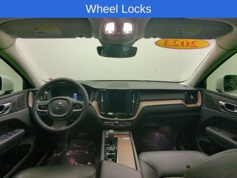 Used 2023 Volvo XC60 B5 Plus w/ Climate Package image 20