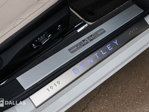 Used 2020 Bentley Continental GT First Edition image 31