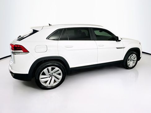 Used 2023 Volkswagen Atlas Cross Sport SE FWD image 10