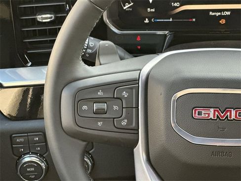New 2026 GMC Sierra 1500 Elevation w/ LPO, Elevation Black Package image 9