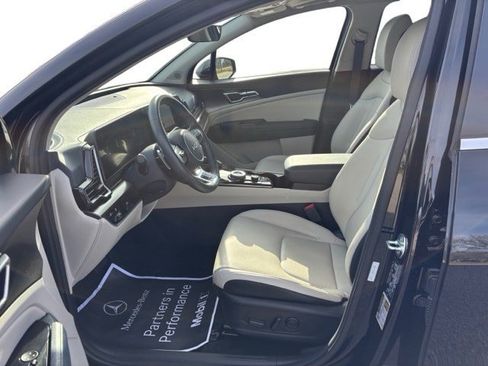 Certified 2024 Kia Sportage EX w/ EX Premium Package image 10