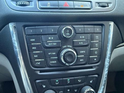 Used 2013 Buick Encore Premium image 17