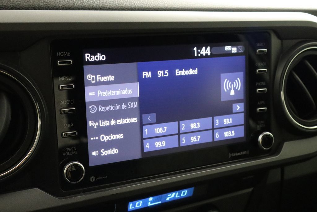 Used 2022 Toyota Tacoma TRD Sport w/ Technology Package RWD image 28