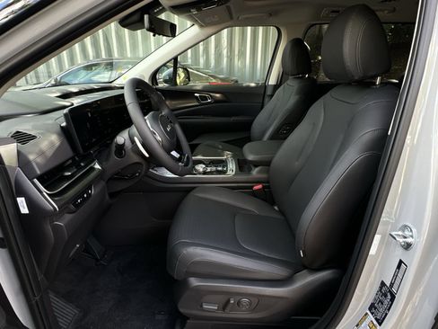 New 2026 Kia Carnival SX Prestige FWD image 18