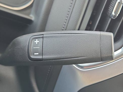 Used 2022 GMC Sierra 3500 SLT w/ Gooseneck/5TH Wheel Package image 30