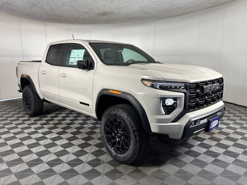 New 2026 GMC Canyon Elevation w/ Convenience Package AWD/4WD image 3