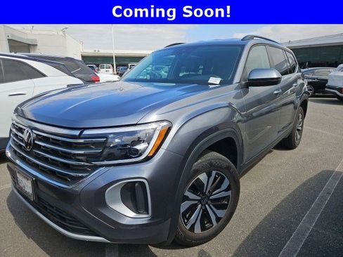 Used 2024 Volkswagen Atlas SE FWD image 1