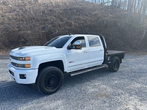 Used 2019 Chevrolet Silverado 2500 LTZ w/ Duramax Plus Package image 1