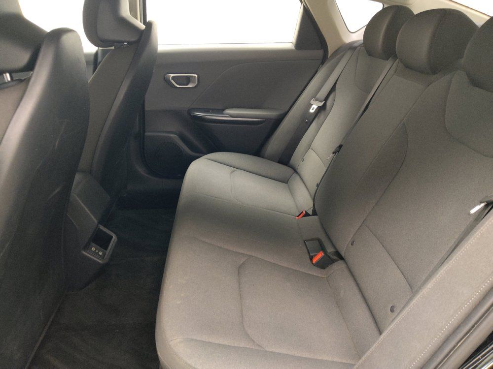 Used 2025 Kia K4 FWD image 18