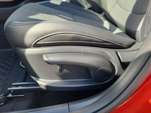 Certified 2024 Kia Seltos S image 14