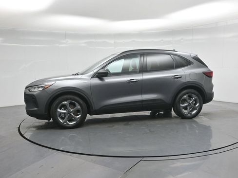 Certified 2025 Ford Escape ST-Line image 30