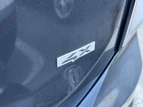 Used 2023 Kia Telluride SX image 3