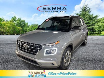 Certified 2022 Hyundai Venue Limited w/ Cargo Package