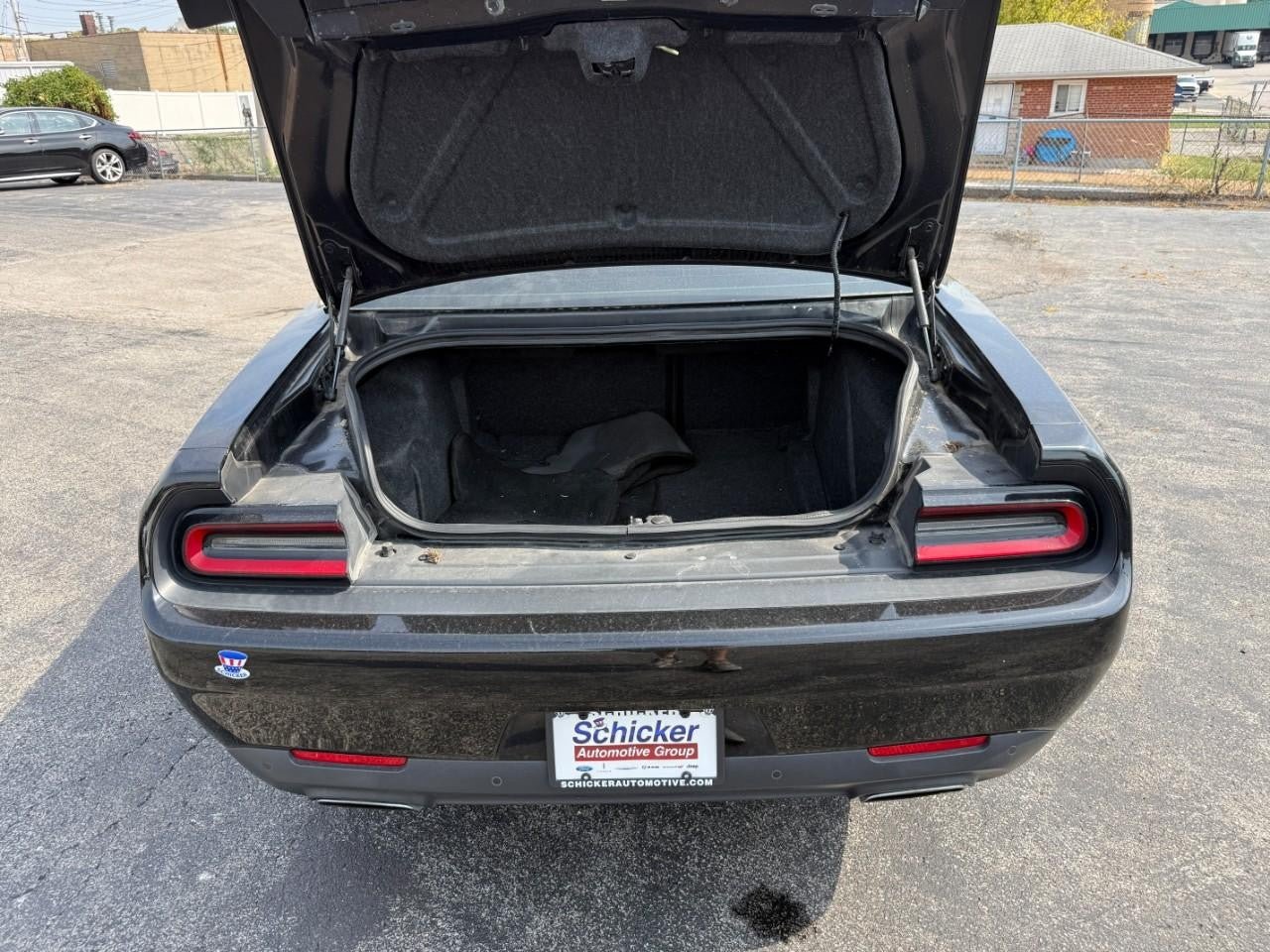 Used 2017 Dodge Challenger SXT Plus RWD image 7