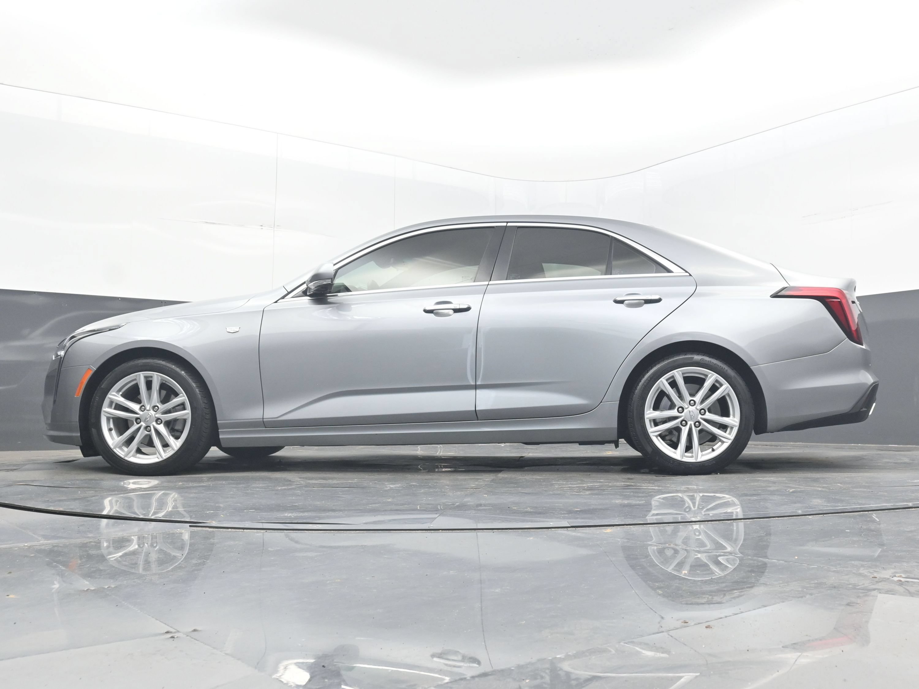 Used 2023 Cadillac CT4 Luxury w/ Sun And Sound Package RWD image 24