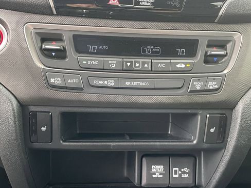 Used 2023 Honda Passport TrailSport image 26