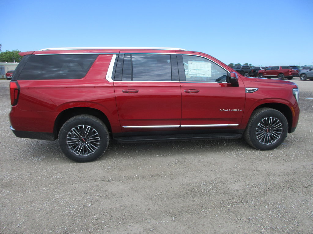 New 2026 GMC Yukon XL Elevation w/ Elevation Premium Package AWD/4WD image 3