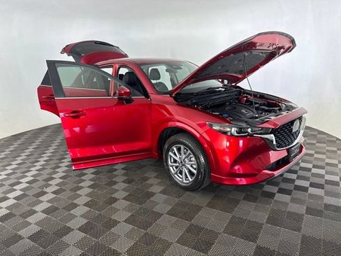 Used 2024 MAZDA CX-5 AWD 2.5 S w/ Select Package image 12