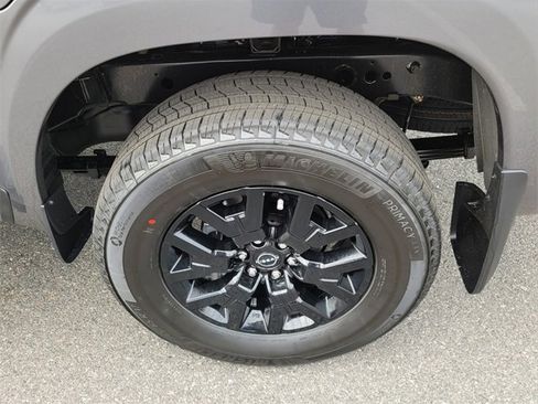 New 2026 Nissan Frontier SV w/ SV Convenience Package image 8
