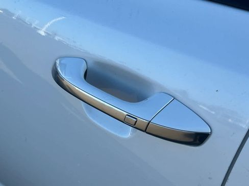 Used 2017 Kia Optima EX image 19