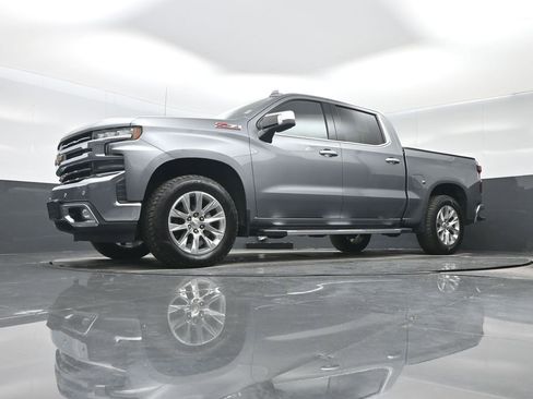 Used 2020 Chevrolet Silverado 1500 LTZ w/ LTZ Premium Package AWD/4WD image 26
