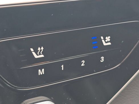 Certified 2026 Mercedes-Benz GLC 300 4MATIC image 11