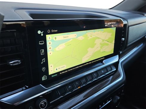 Used 2022 Chevrolet Silverado 1500 LT w/ Protection Package image 12